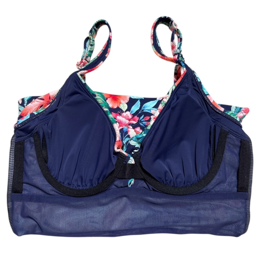 Tommy Bahama Island Cays Flora Underwire Front Twist Tankini Top - Picture 8 of 15